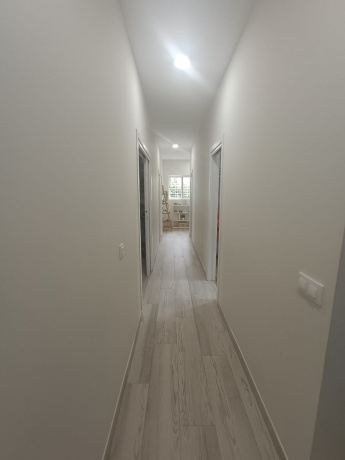 Dos Hermanas, ,5 BathroomsBathrooms,Casa,Venta,1511
