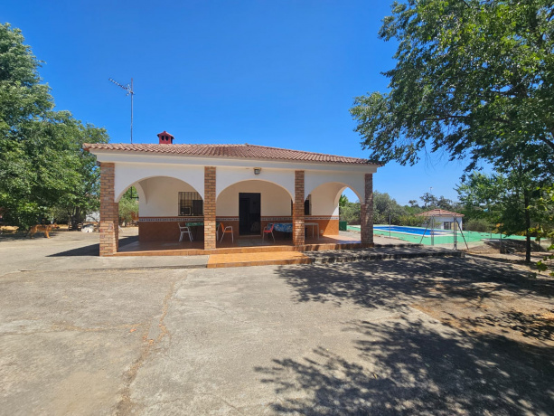 CASTILBLANCO DE LOS ARROYOS, 3 Habitaciones Habitaciones, ,1 BañoBathrooms,Terreno o Parcela,Venta,1533